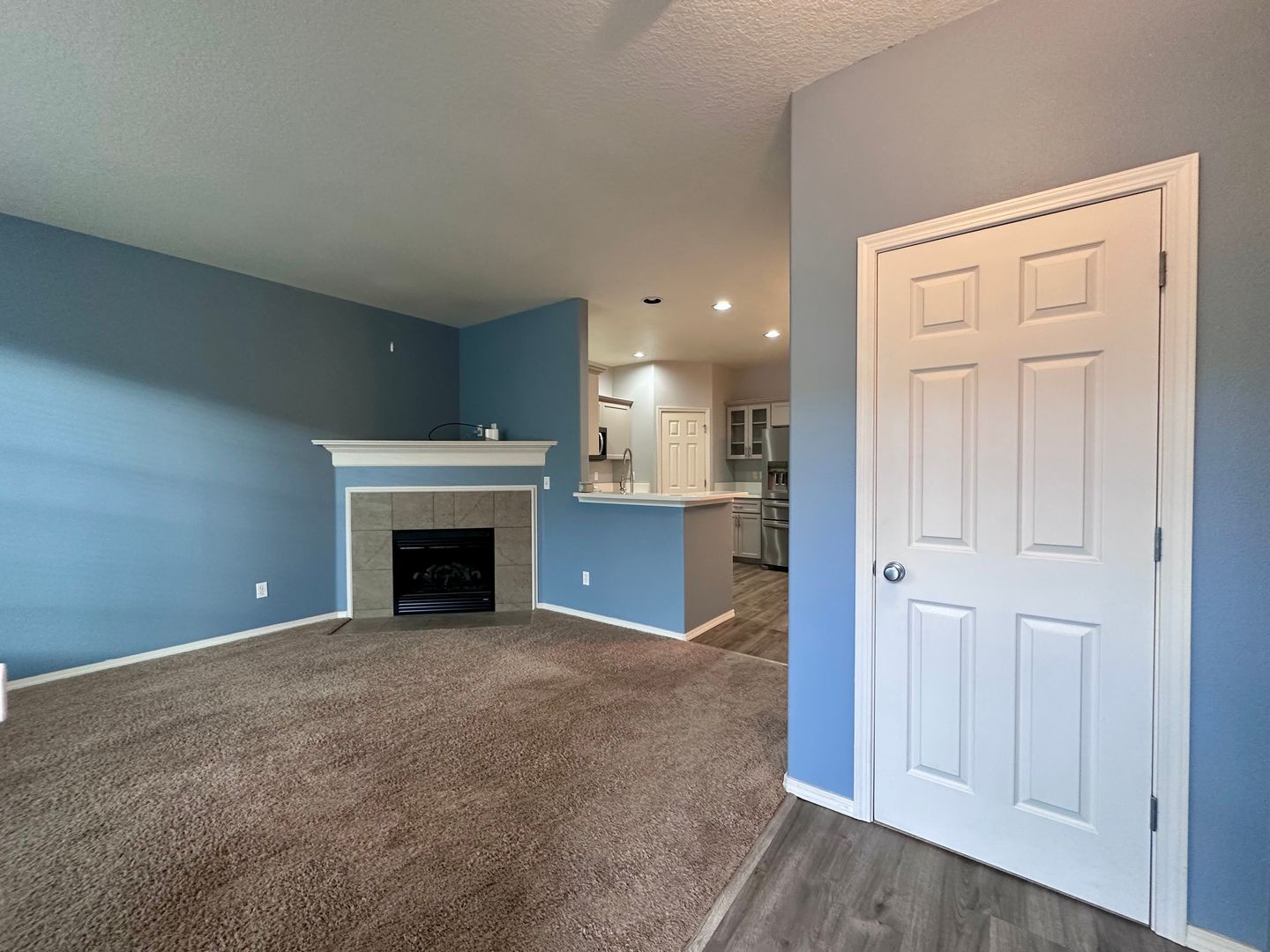 1614 SW 172nd Terrace  - Beaverton - Oregon - 2 bed, 2.5 bath rental property