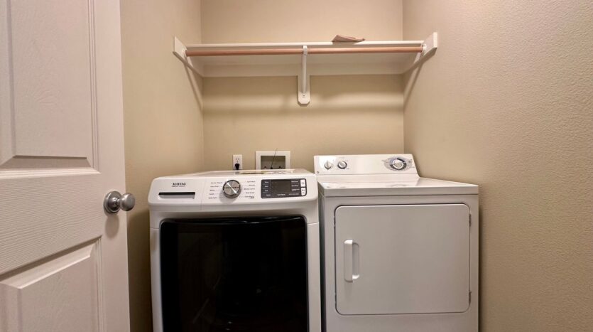 1614 SW 172nd Terrace  - Beaverton - Oregon - 2 bed, 2.5 bath rental property