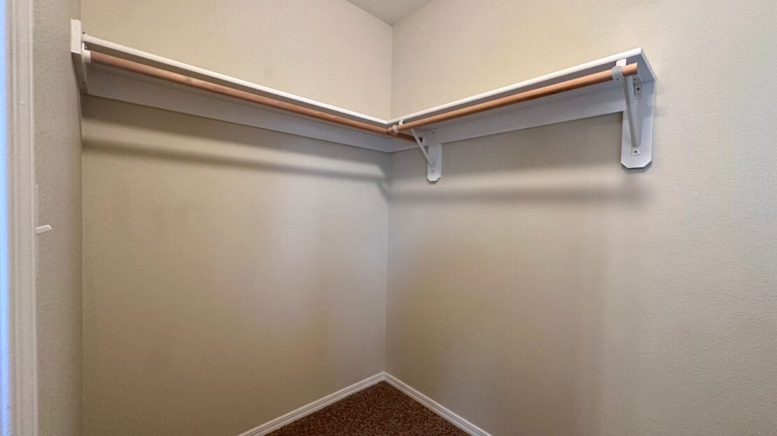 1614 SW 172nd Terrace  - Beaverton - Oregon - 2 bed, 2.5 bath rental property