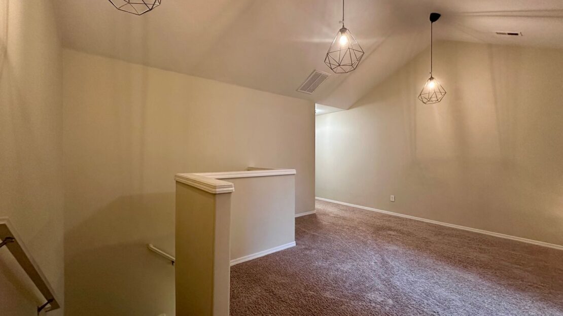 1614 SW 172nd Terrace  - Beaverton - Oregon - 2 bed, 2.5 bath rental property