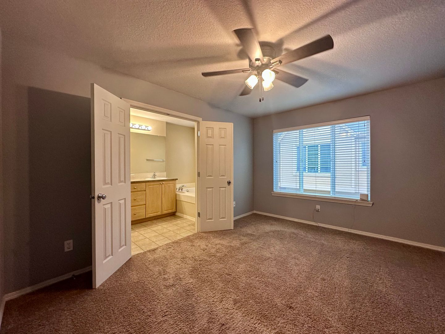 1614 SW 172nd Terrace  - Beaverton - Oregon - 2 bed, 2.5 bath rental property