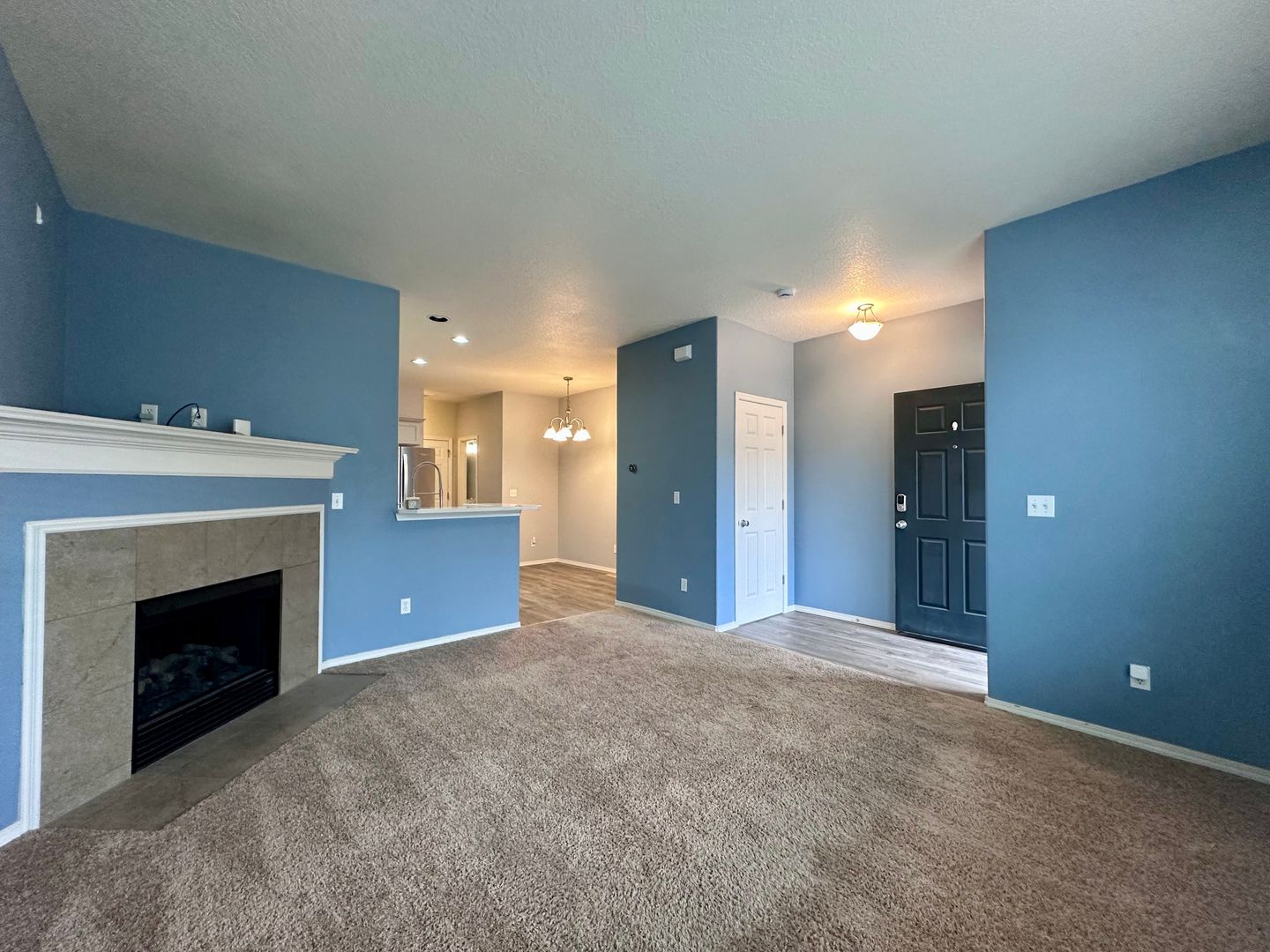1614 SW 172nd Terrace  - Beaverton - Oregon - 2 bed, 2.5 bath rental property