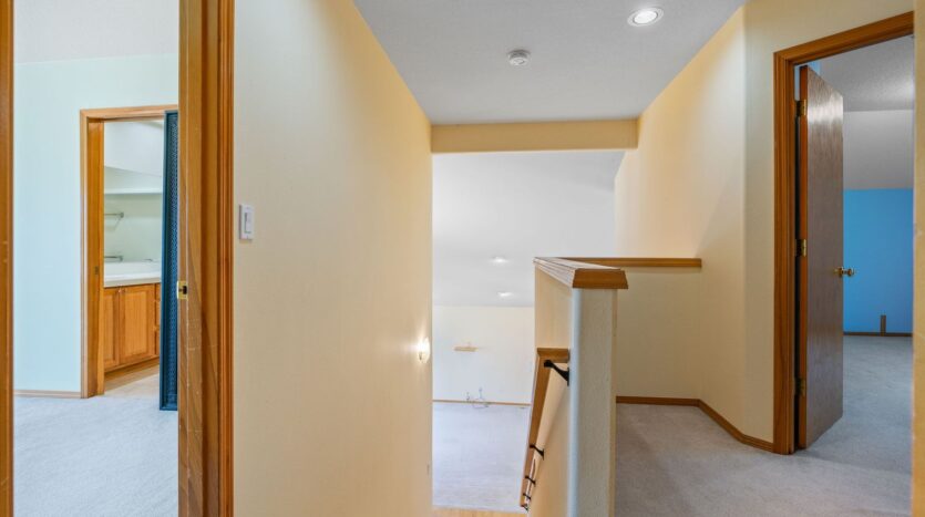 16286 SW Horseshoe Way - Beaverton - Oregon - 3 bed, 2.5 bath rental property