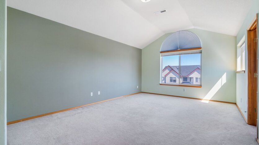 16286 SW Horseshoe Way - Beaverton - Oregon - 3 bed, 2.5 bath rental property