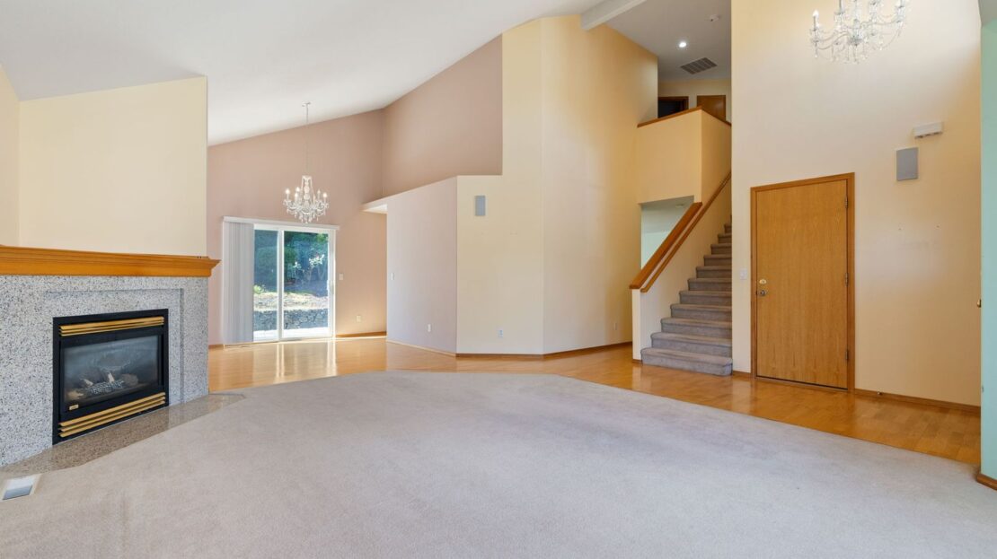 16286 SW Horseshoe Way - Beaverton - Oregon - 3 bed, 2.5 bath rental property