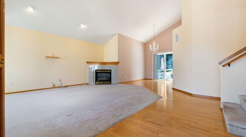 16286 SW Horseshoe Way - Beaverton - Oregon - 3 bed, 2.5 bath rental property