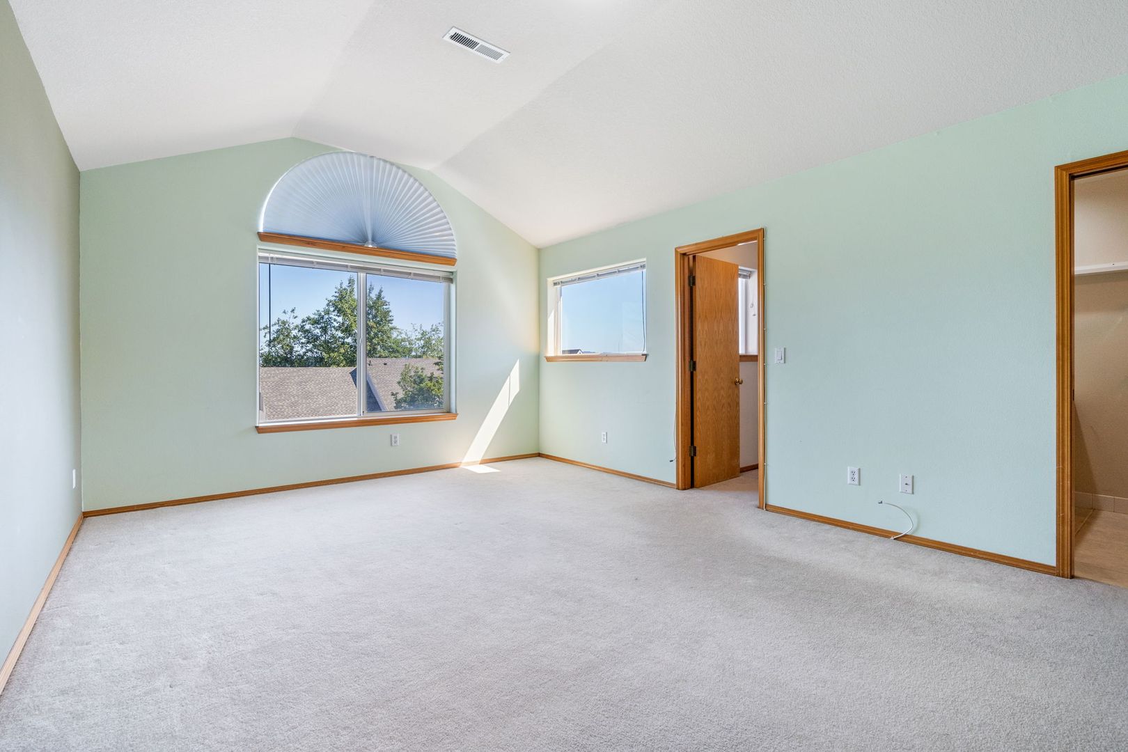 16286 SW Horseshoe Way - Beaverton - Oregon - 3 bed, 2.5 bath rental property