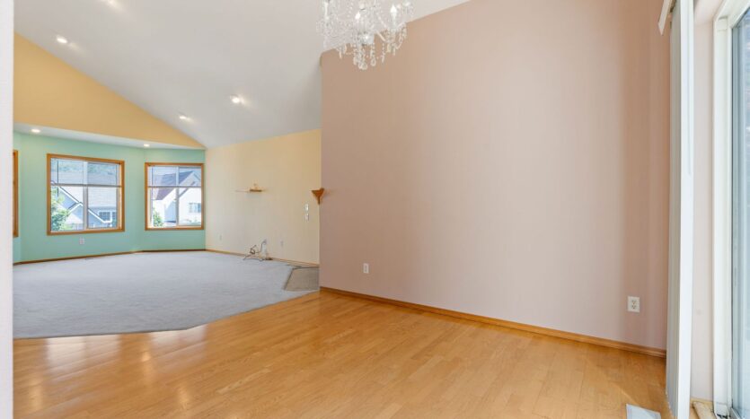 16286 SW Horseshoe Way - Beaverton - Oregon - 3 bed, 2.5 bath rental property