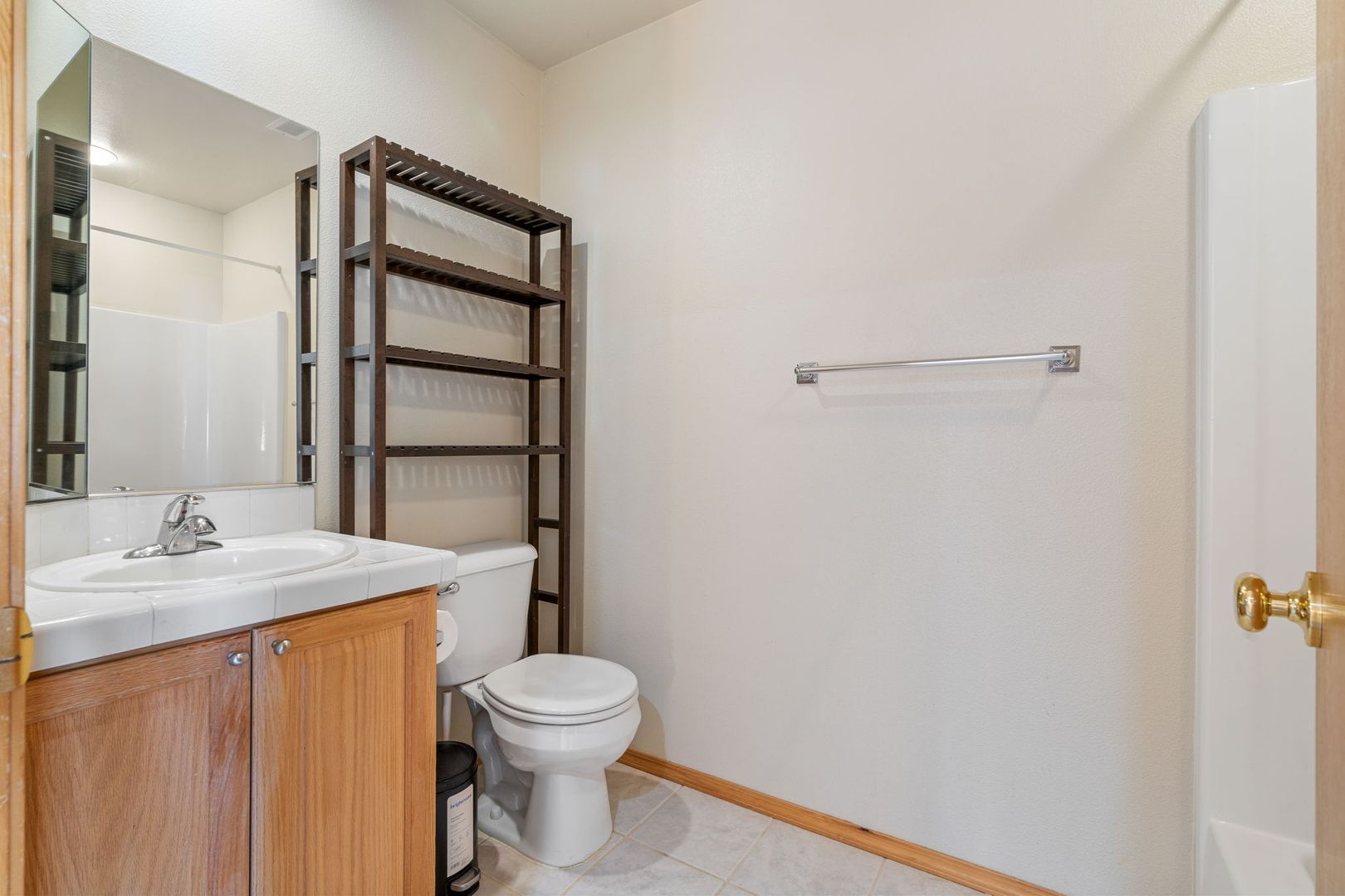 16286 SW Horseshoe Way - Beaverton - Oregon - 3 bed, 2.5 bath rental property