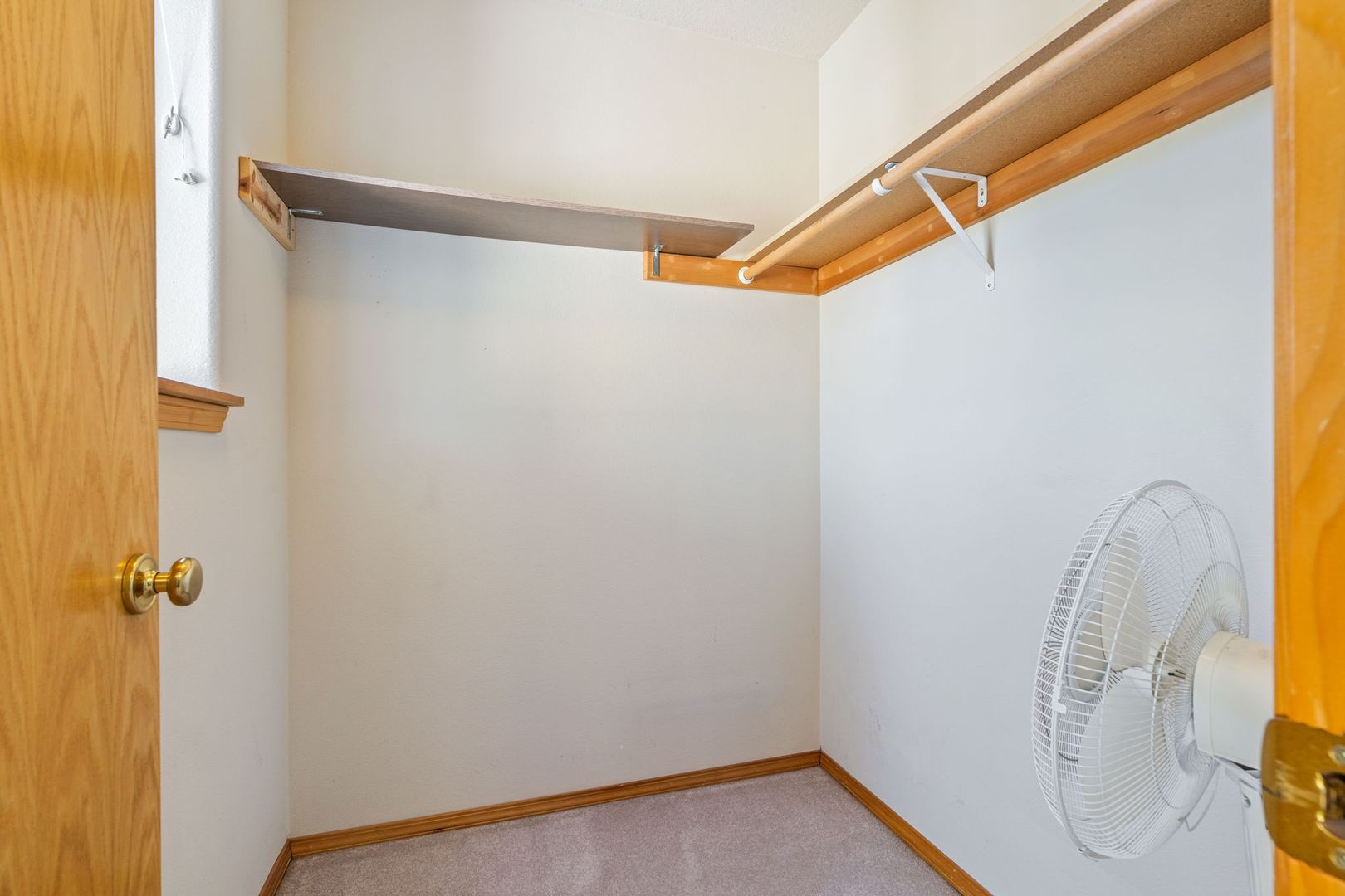 16286 SW Horseshoe Way - Beaverton - Oregon - 3 bed, 2.5 bath rental property