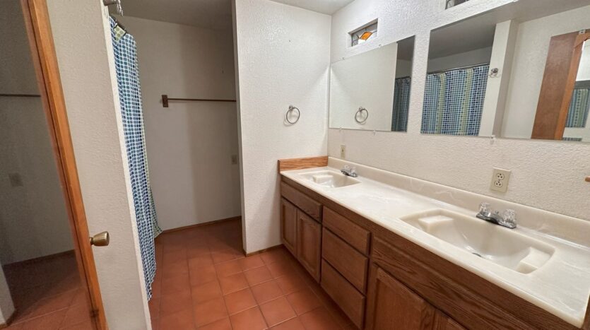 1645 Cornell Street - Susanville - California - 3 bed, 2 bath rental property