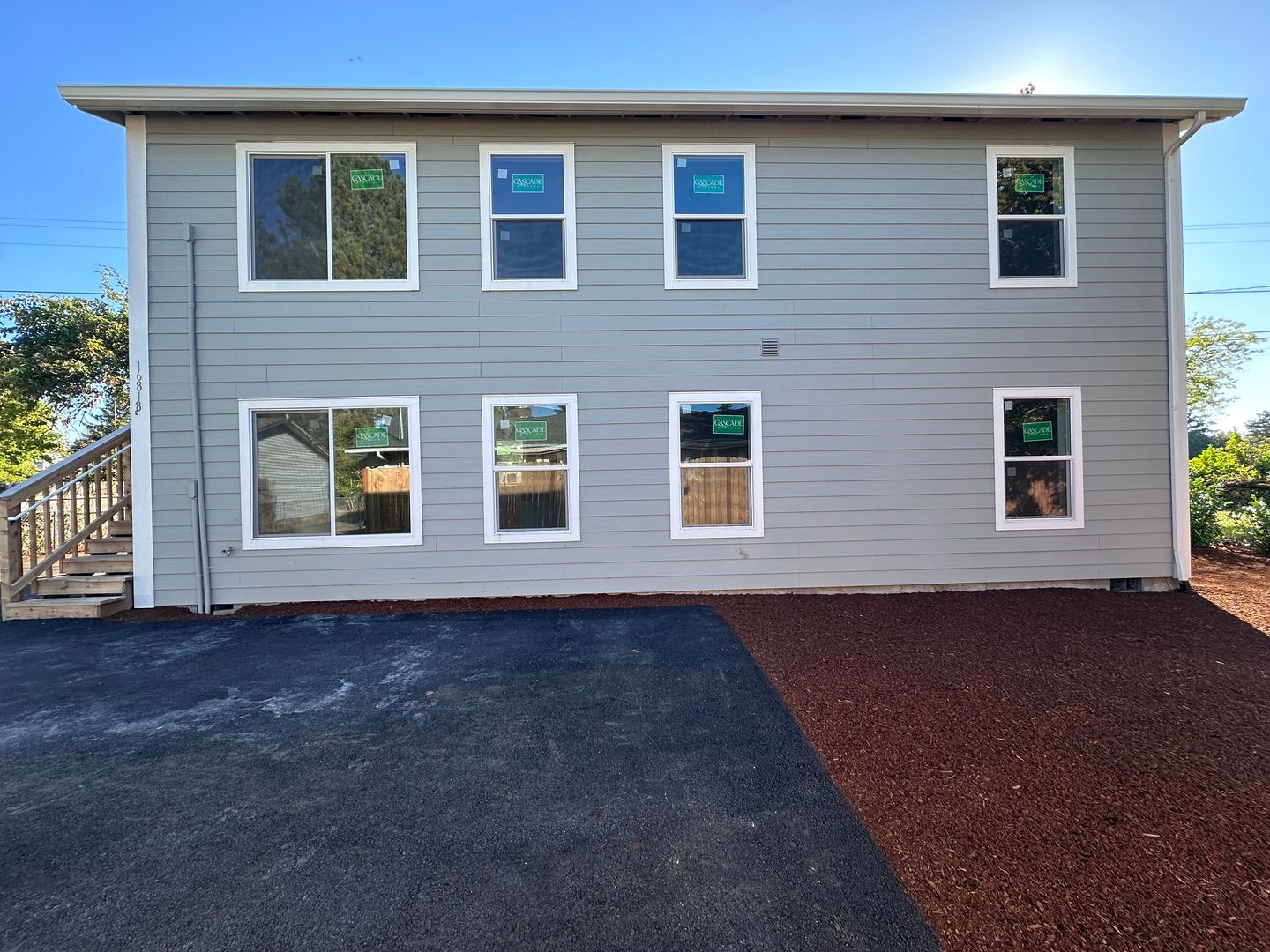 16818 SE Market St.  - Unit C - Portland - Oregon - 2 bed, 1 bath rental property