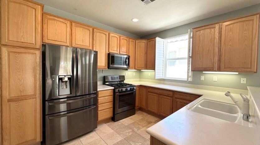 1694 Sarazen St - Beaumont - California - 2 bed, 2 bath rental property