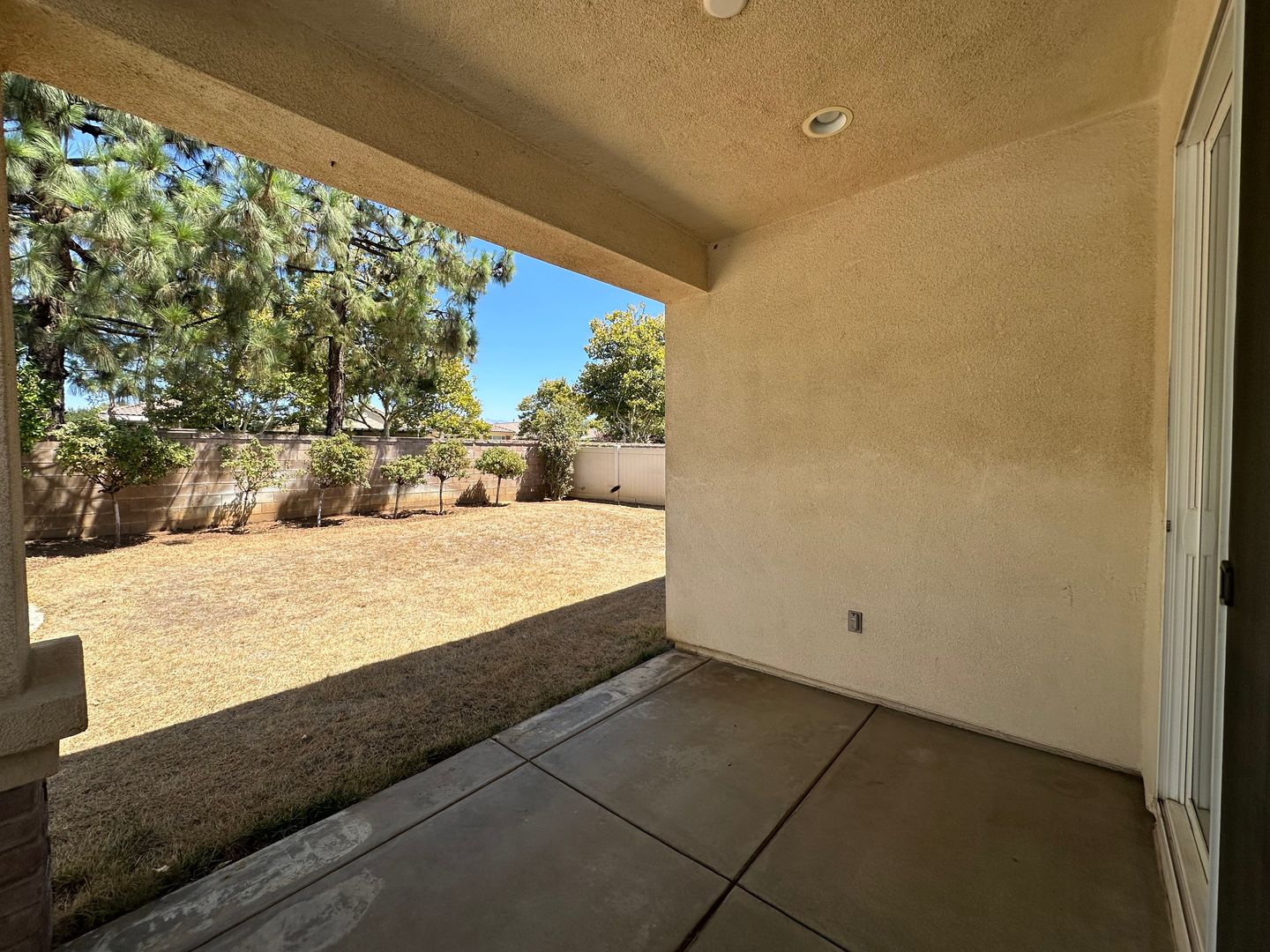 1694 Sarazen St - Beaumont - California - 2 bed, 2 bath rental property