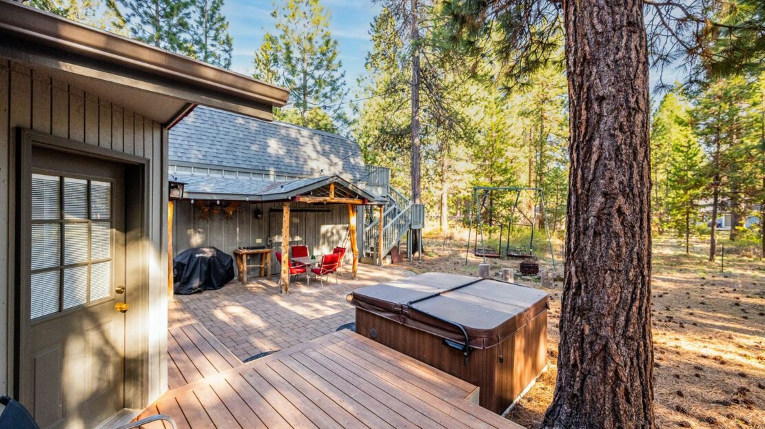 16997 Indio Rd - Bend - Oregon - 2 bed, 2 bath rental property