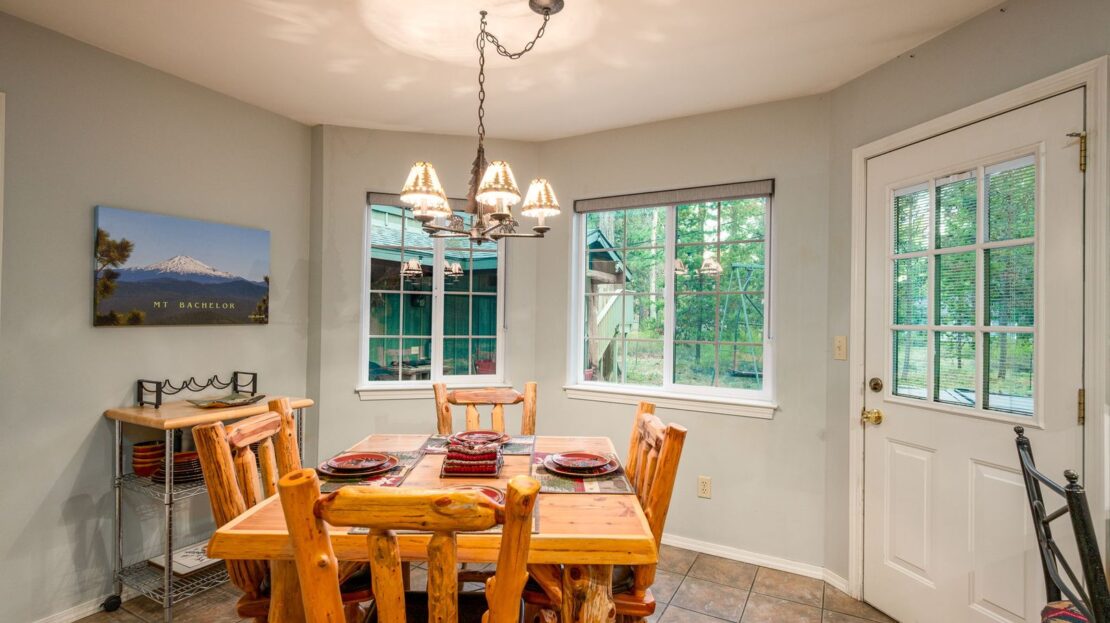 16997 Indio Rd - Bend - Oregon - 2 bed, 2 bath rental property