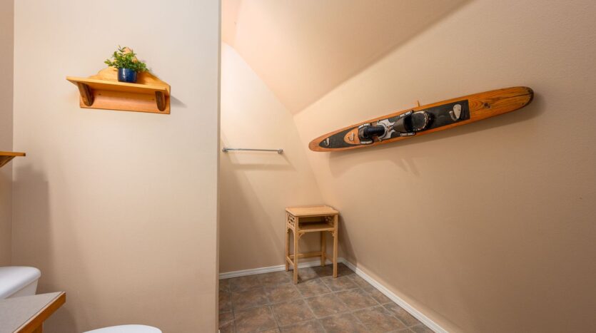 16997 Indio Rd - Bend - Oregon - 2 bed, 2 bath rental property