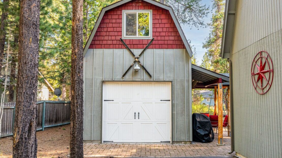 16997 Indio Rd - Bend - Oregon - 2 bed, 2 bath rental property