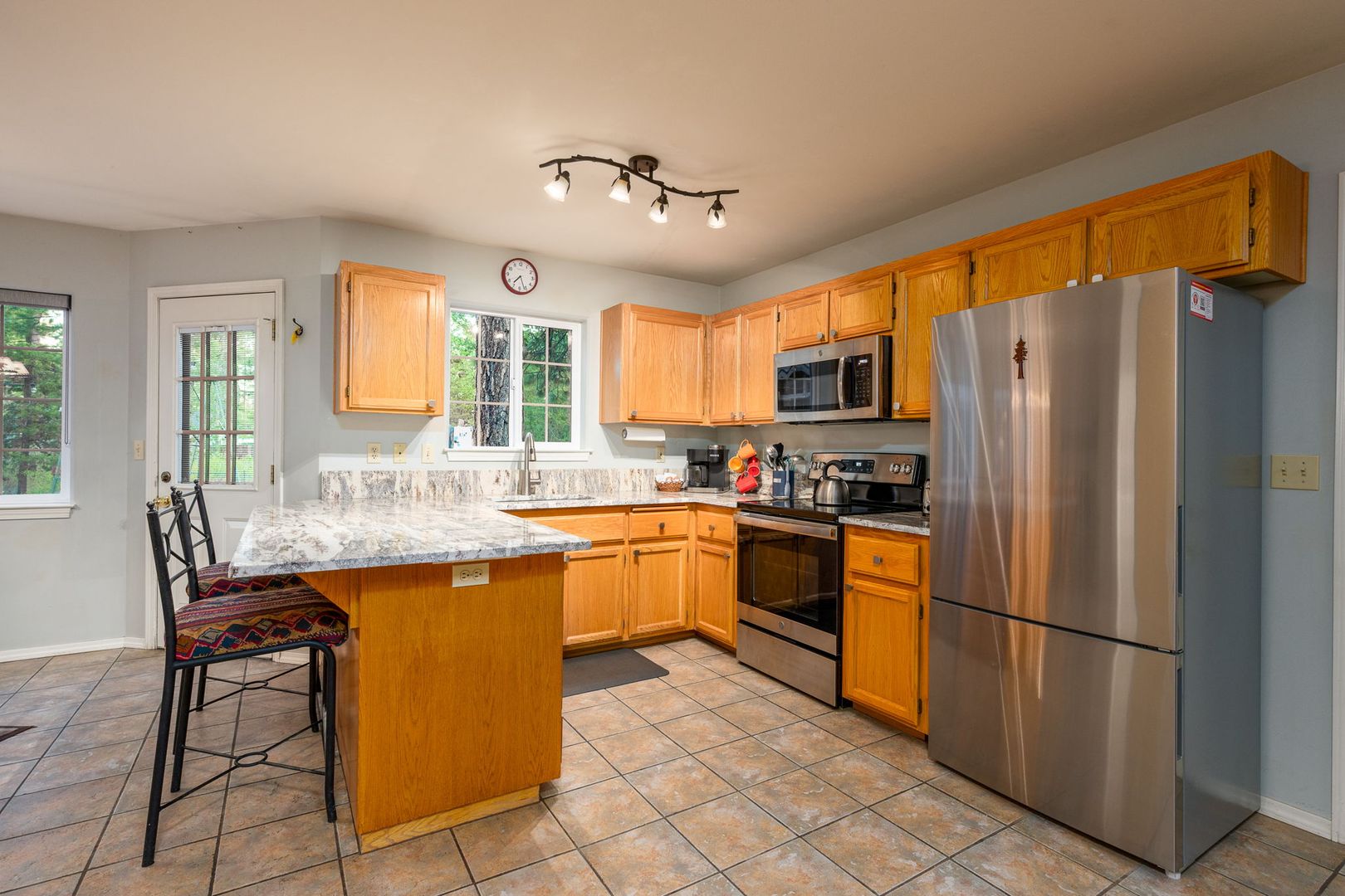 16997 Indio Rd - Bend - Oregon - 2 bed, 2 bath rental property