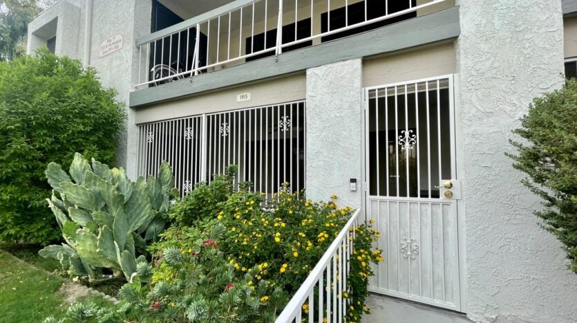 1735 N. Via Miraleste 1915 - Palm Springs - California - 1 bed, 1 bath rental property