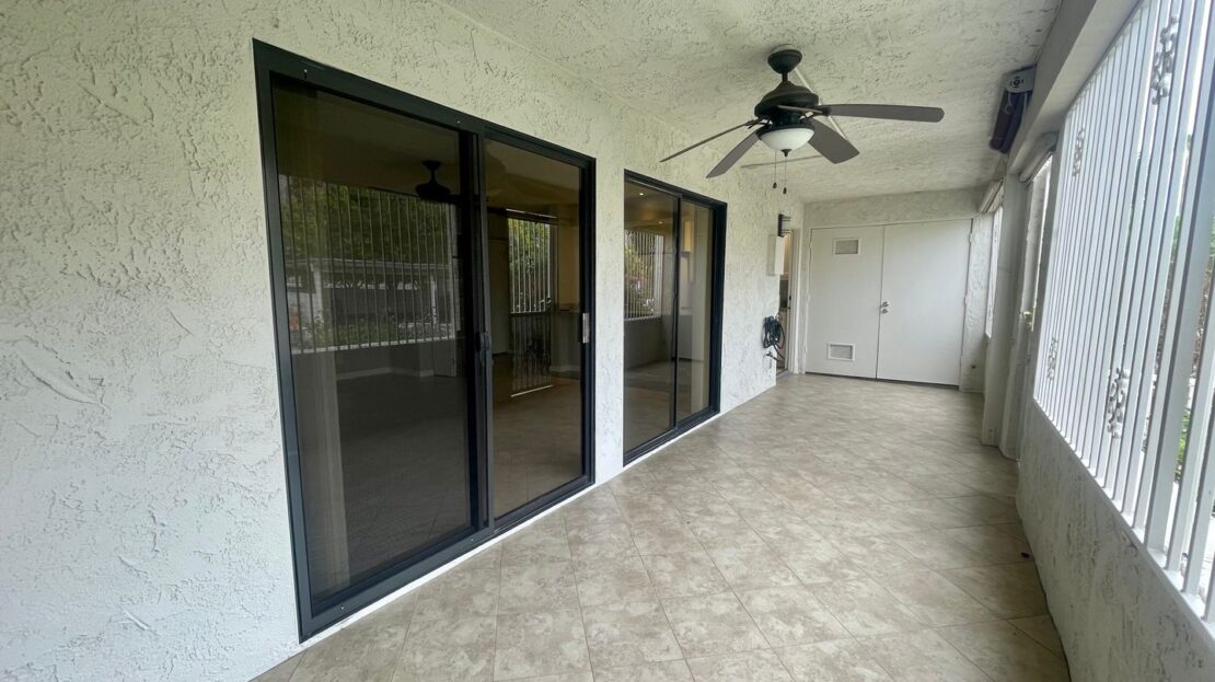 1735 N. Via Miraleste 1915 - Palm Springs - California - 1 bed, 1 bath rental property