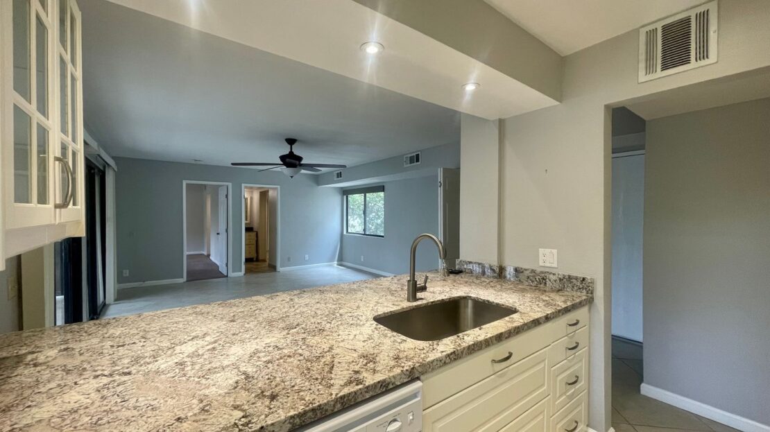 1735 N. Via Miraleste 1915 - Palm Springs - California - 1 bed, 1 bath rental property