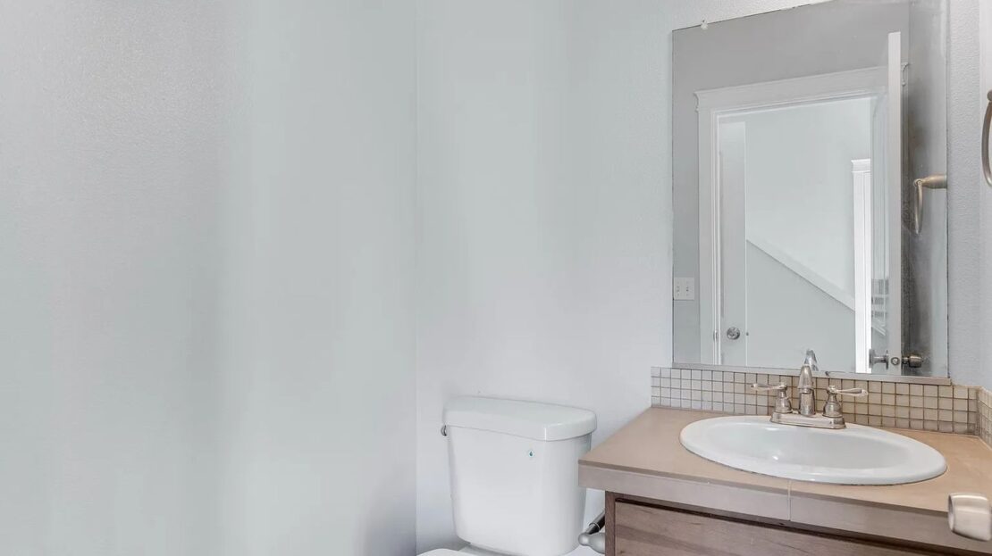 17748 SW Breda Court - Aloha - Oregon - 4 bed, 2.5 bath rental property