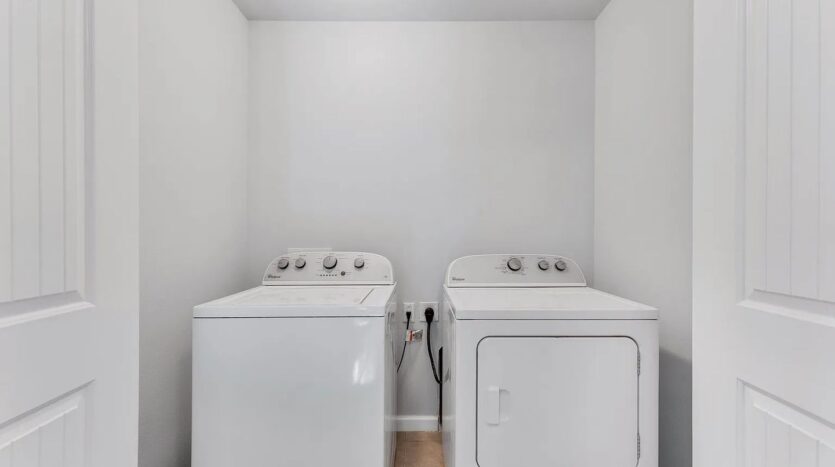 17748 SW Breda Court - Aloha - Oregon - 4 bed, 2.5 bath rental property