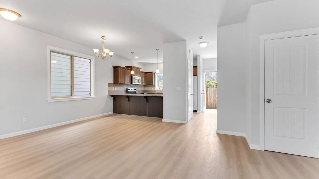 17748 SW Breda Court - Aloha - Oregon - 4 bed, 2.5 bath rental property