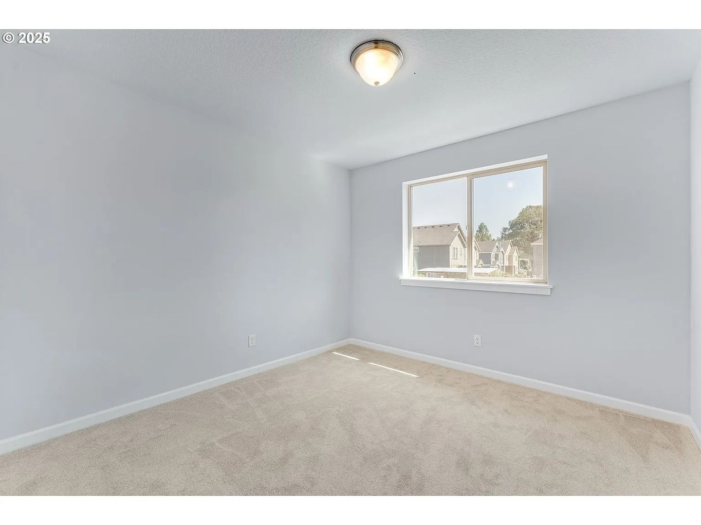 17748 SW Breda Court - Aloha - Oregon - 4 bed, 2.5 bath rental property