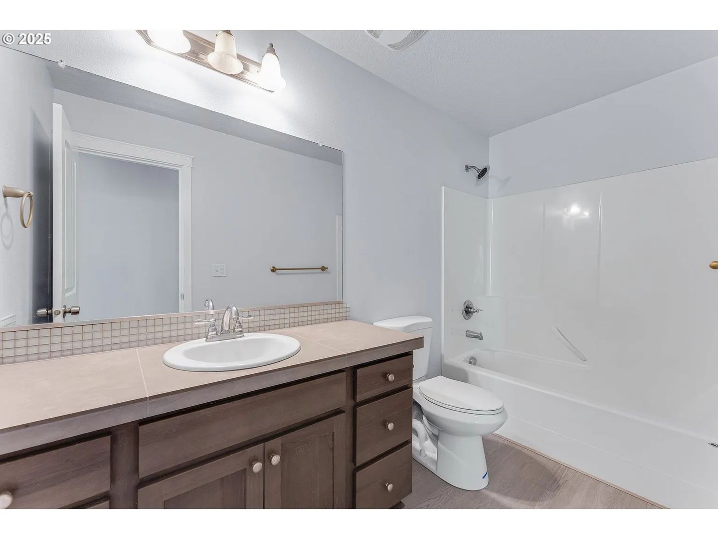 17748 SW Breda Court - Aloha - Oregon - 4 bed, 2.5 bath rental property