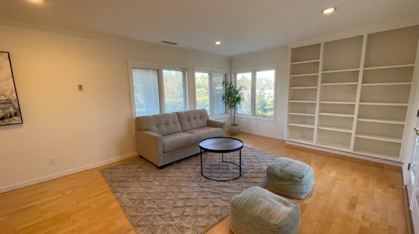 17784 Via Gracia - San Diego - California - 3 bed, 2 bath rental property