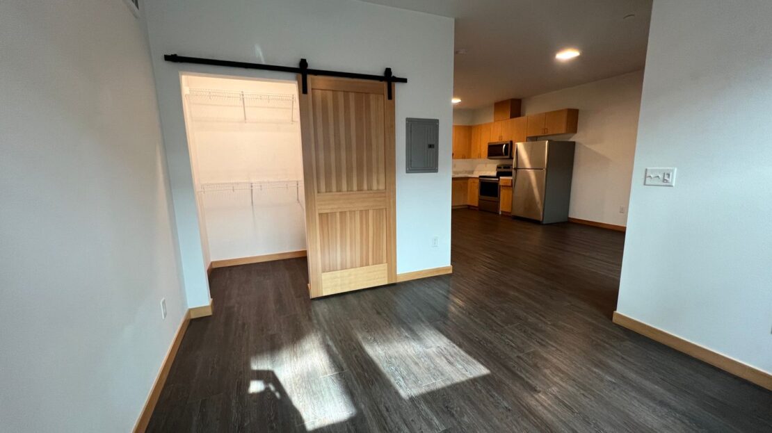 1801 C St. - 103 - Bellingham - Washington - 1 bath rental property