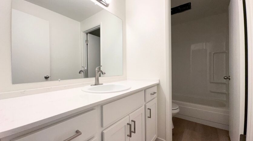 18025 Tupper Rd - Sandy - Oregon - 2 bed, 1 bath rental property