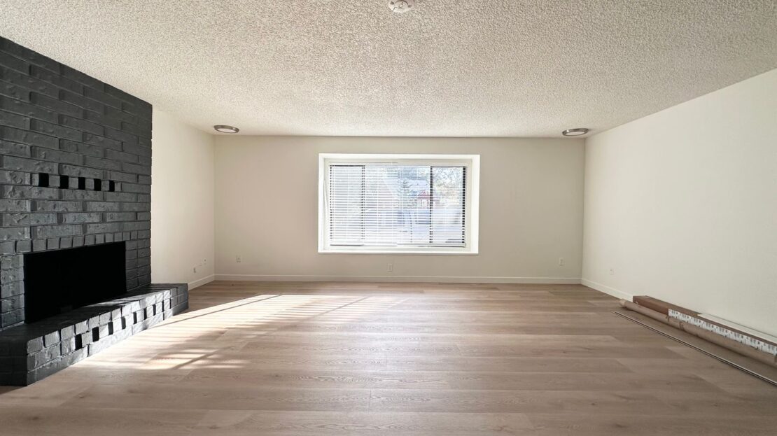 18025 Tupper Rd - Sandy - Oregon - 2 bed, 1 bath rental property