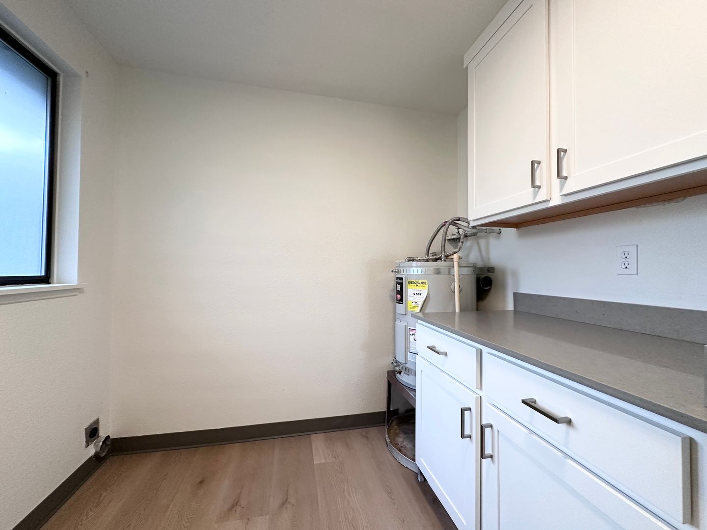 18025 Tupper Rd - Sandy - Oregon - 2 bed, 1 bath rental property