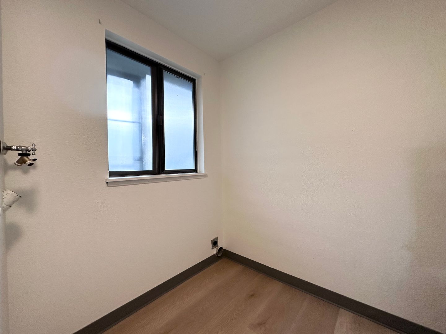 18025 Tupper Rd - Sandy - Oregon - 2 bed, 1 bath rental property