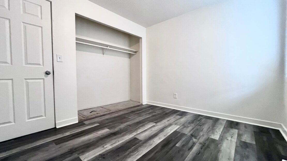 1825 NE Roberts AVE   - Gresham - Oregon - 2 bed, 1 bath rental property