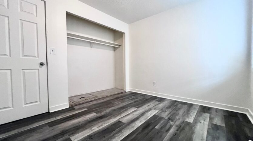 1825 NE Roberts AVE   - Gresham - Oregon - 2 bed, 1 bath rental property