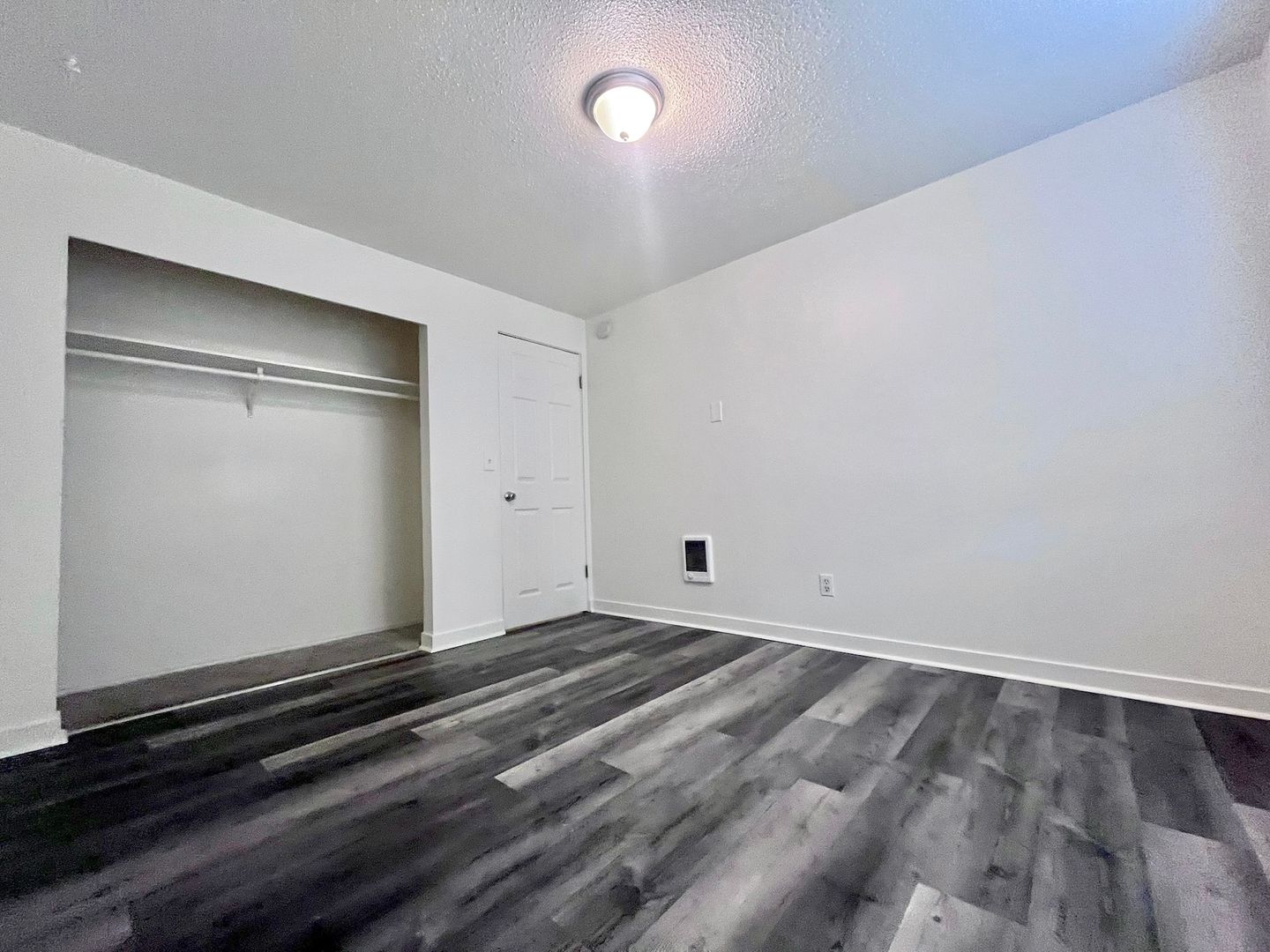 1825 NE Roberts AVE   - Gresham - Oregon - 2 bed, 1 bath rental property