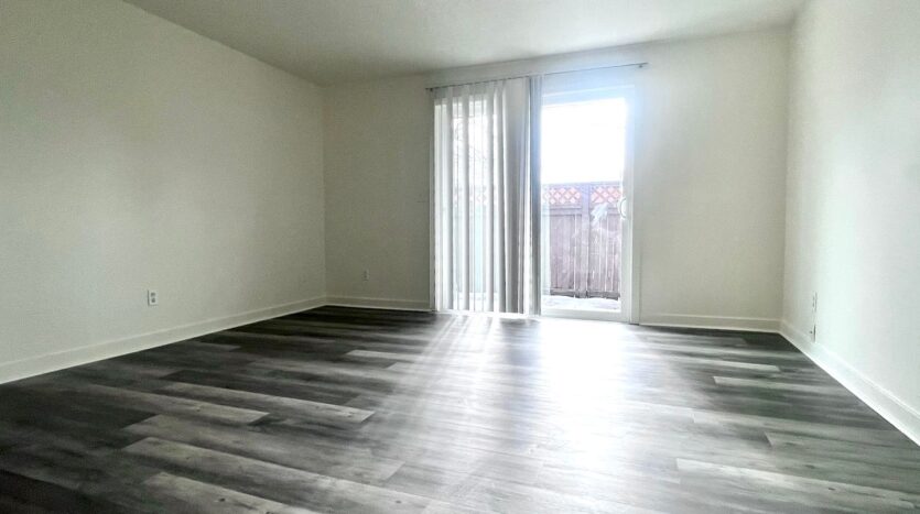 1825 NE Roberts AVE   - Gresham - Oregon - 2 bed, 1 bath rental property