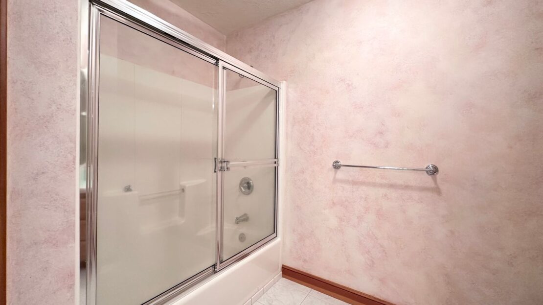 18261 SW Fallatin Loop - Aloha - Oregon - 3 bed, 2.5 bath rental property