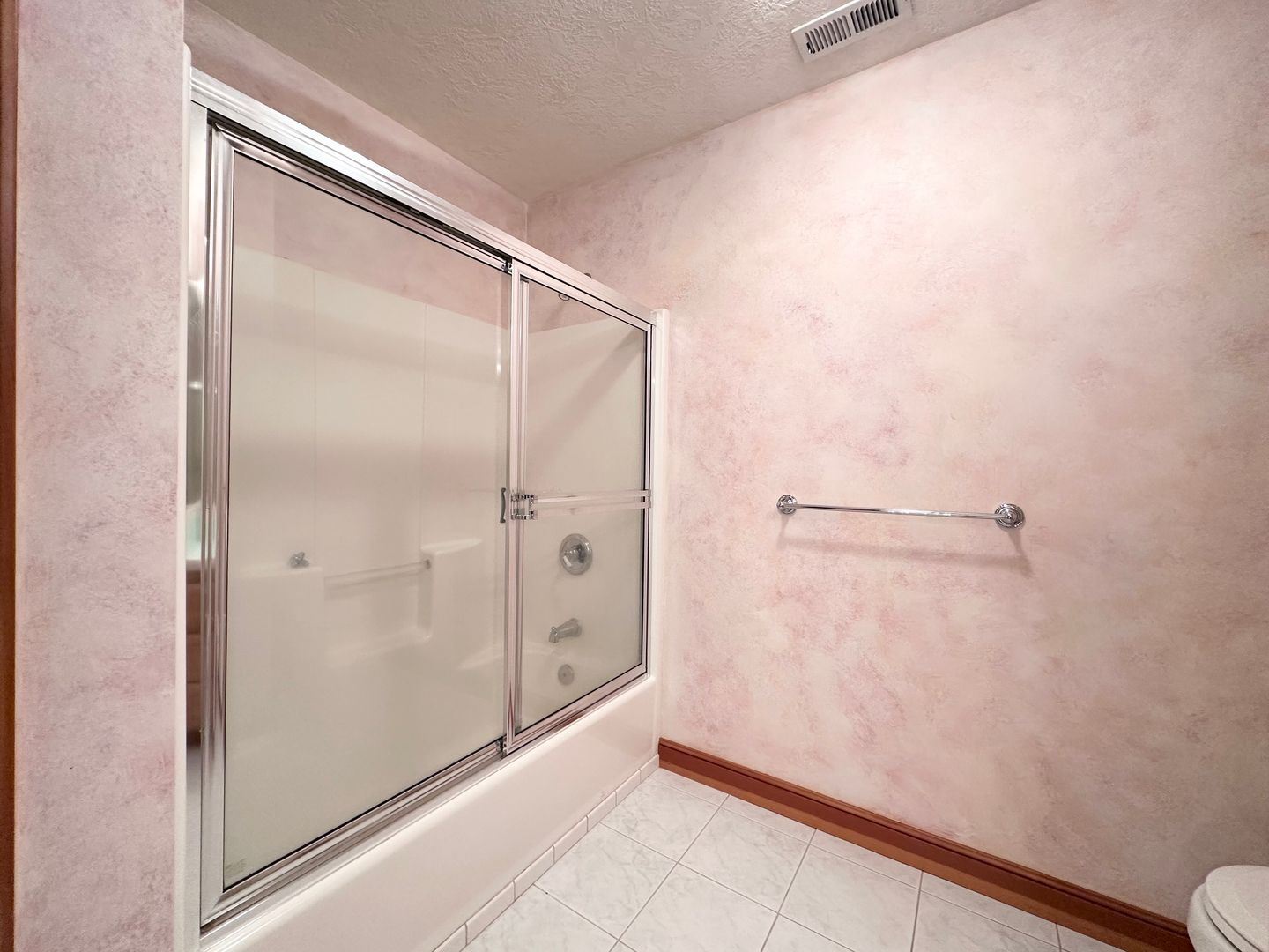 18261 SW Fallatin Loop - Aloha - Oregon - 3 bed, 2.5 bath rental property