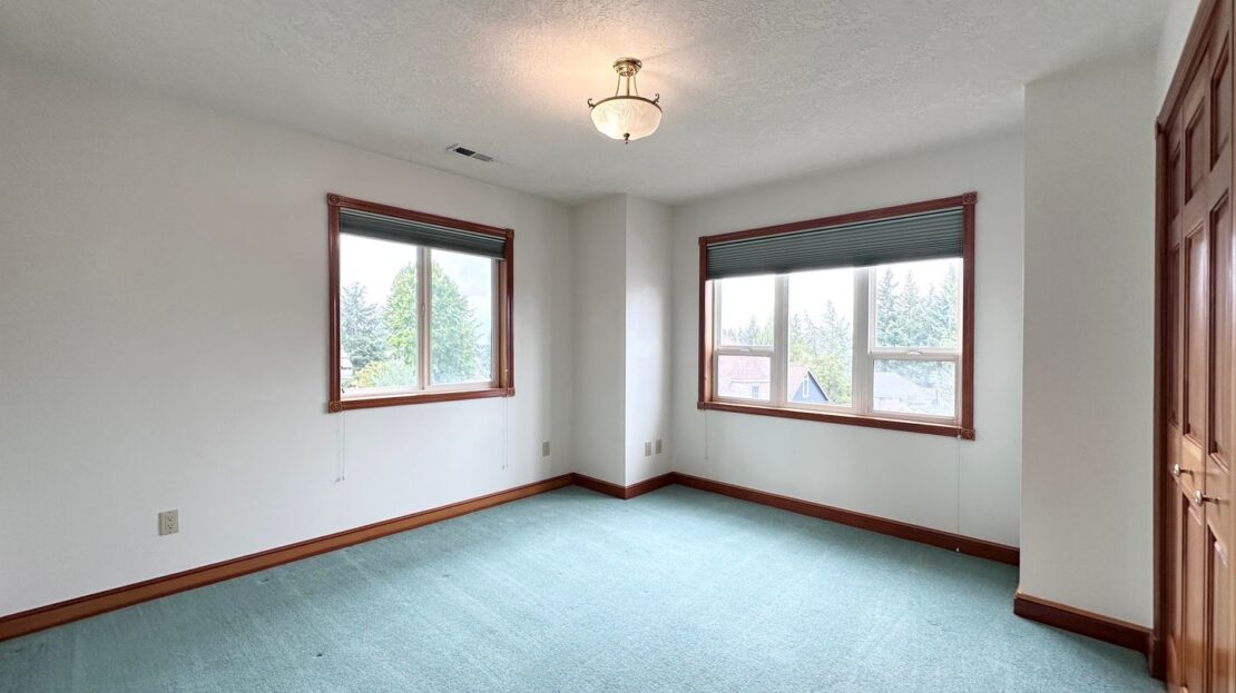 18261 SW Fallatin Loop - Aloha - Oregon - 3 bed, 2.5 bath rental property