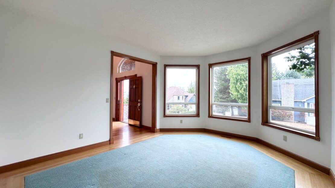 18261 SW Fallatin Loop - Aloha - Oregon - 3 bed, 2.5 bath rental property