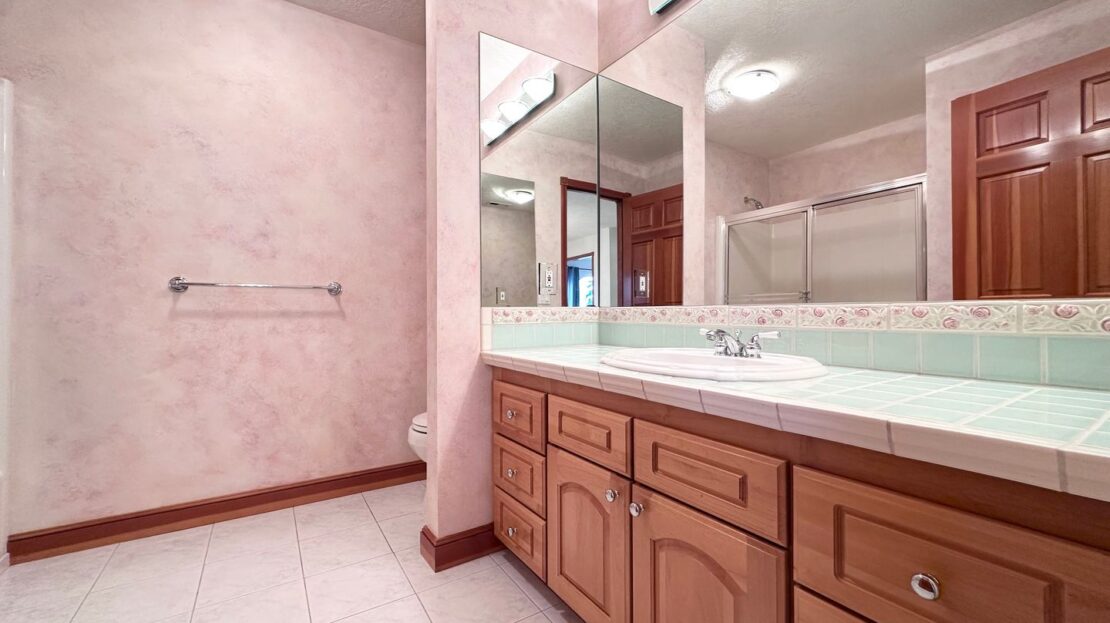 18261 SW Fallatin Loop - Aloha - Oregon - 3 bed, 2.5 bath rental property