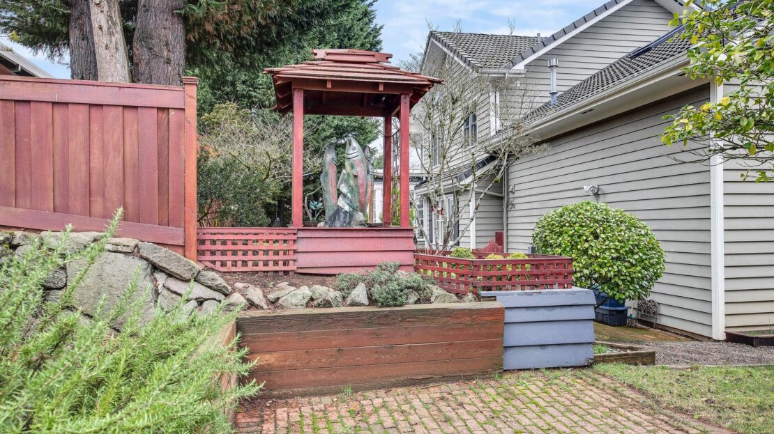 18261 SW Fallatin Loop - Aloha - Oregon - 3 bed, 2.5 bath rental property