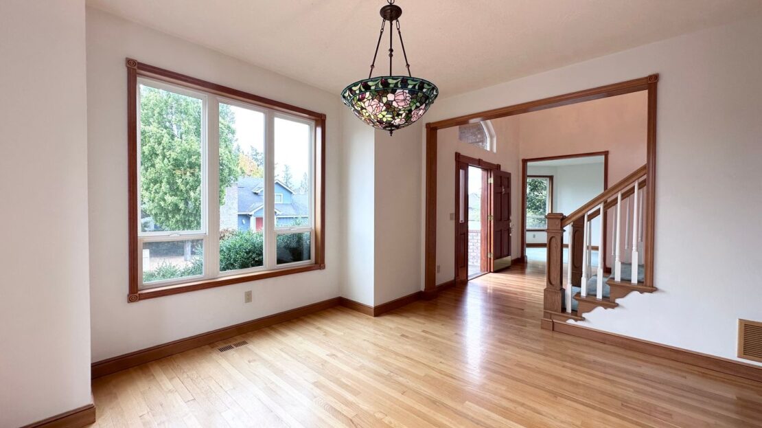 18261 SW Fallatin Loop - Aloha - Oregon - 3 bed, 2.5 bath rental property