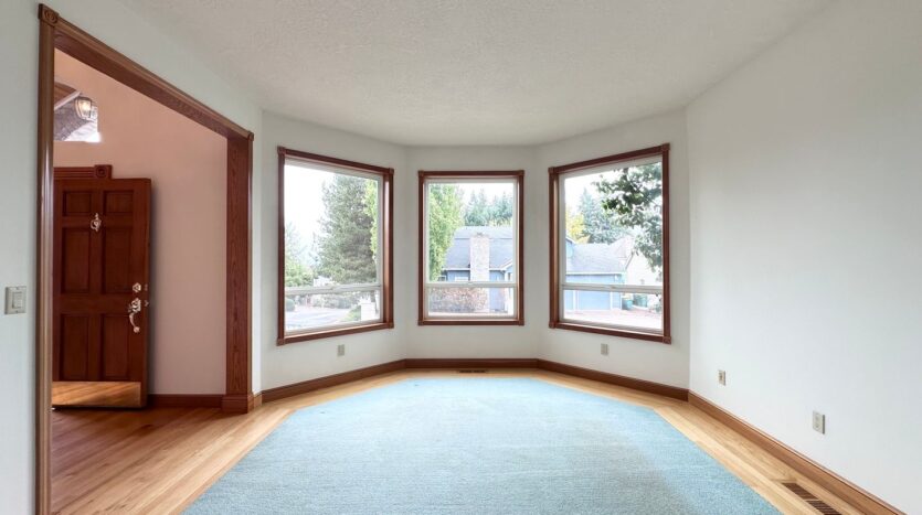 18261 SW Fallatin Loop - Aloha - Oregon - 3 bed, 2.5 bath rental property