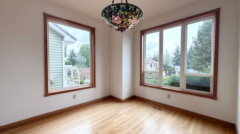 18261 SW Fallatin Loop - Aloha - Oregon - 3 bed, 2.5 bath rental property